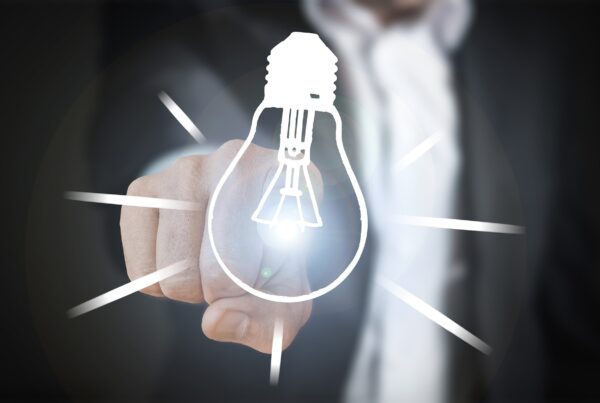 Digitalisierung - O'Donovan berät mit der IHK Hessen innovativ